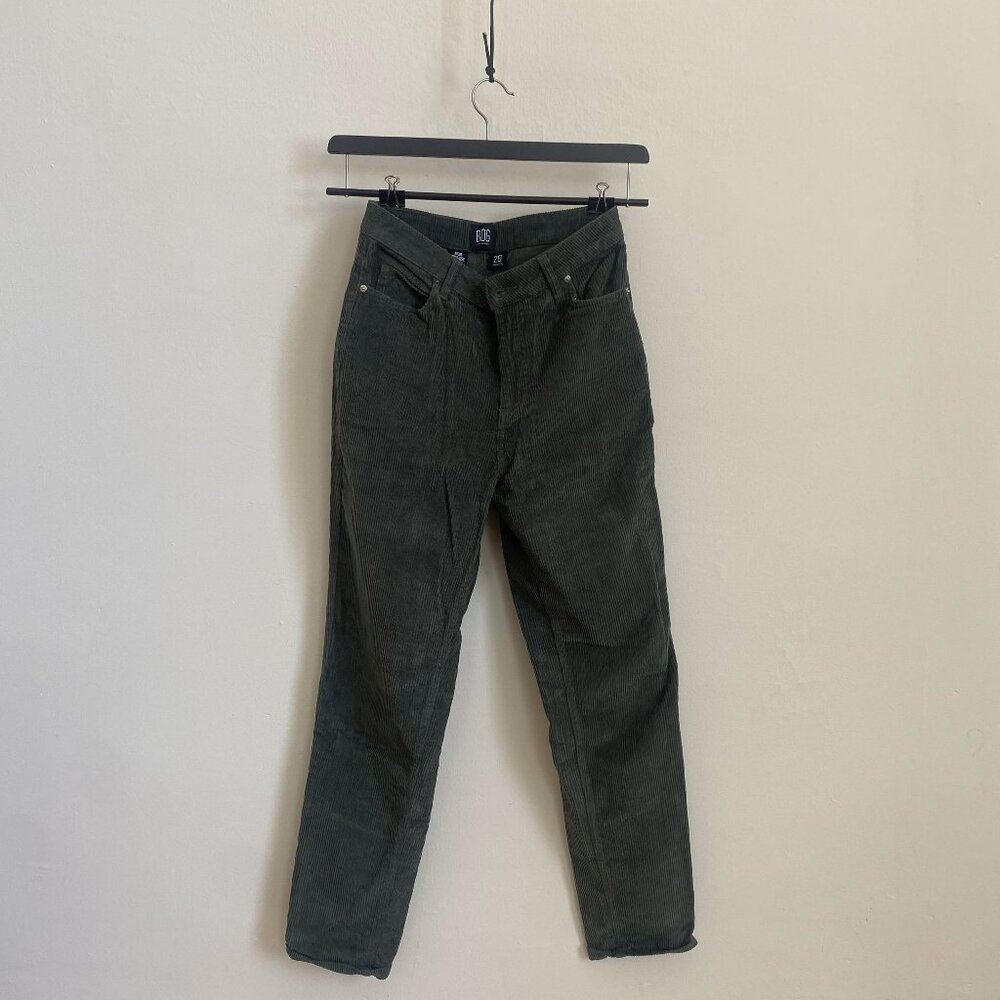 BDG Mom Rise Wale Cord Green - Size 26 - 100% Cotton